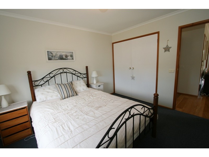 8 Seaspray Avenue, Cape Woolamai VIC 3925