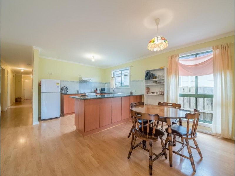 9a Golden Court, Sunset Strip VIC 3922