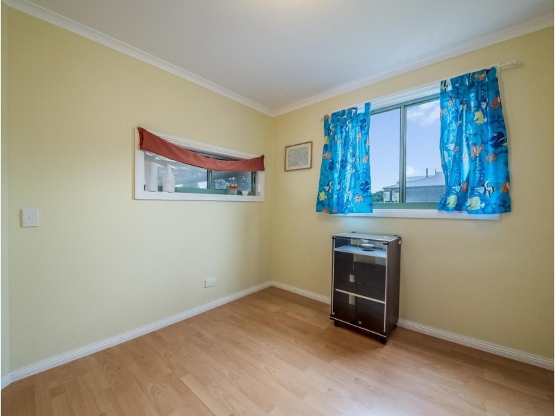 9a Golden Court, Sunset Strip VIC 3922