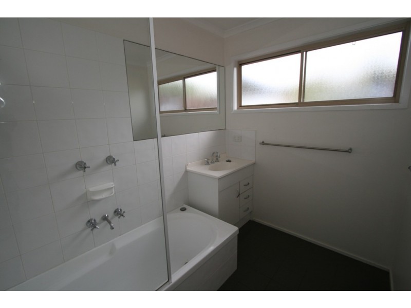 19 Sinclair Avenue, Surf Beach VIC 3922