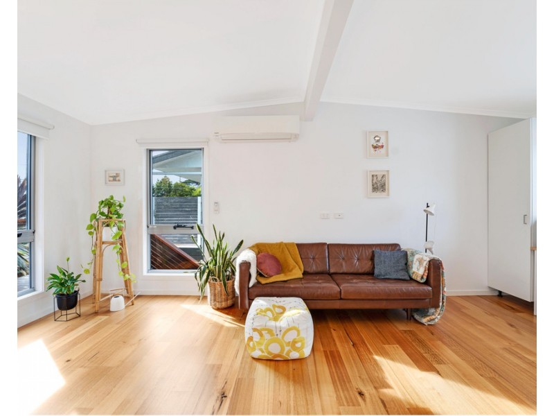 17 Seaspray Avenue, Cape Woolamai VIC 3925