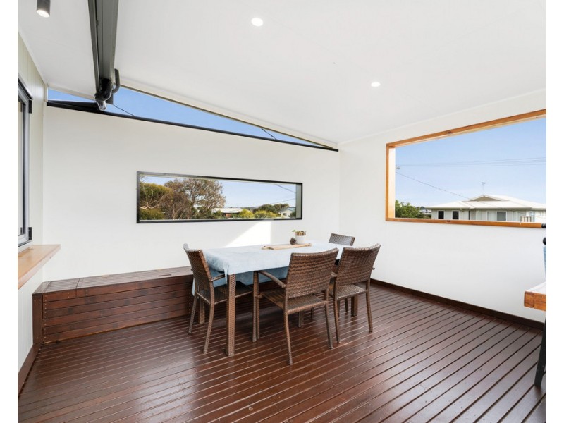 17 Seaspray Avenue, Cape Woolamai VIC 3925