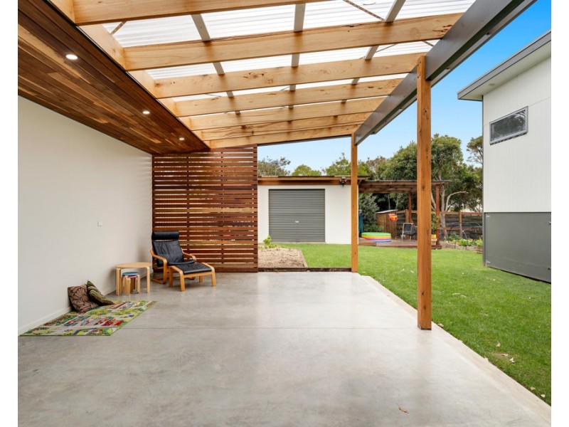 17 Seaspray Avenue, Cape Woolamai VIC 3925