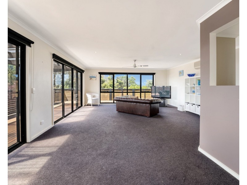 10 Lock Road, Rhyll VIC 3923