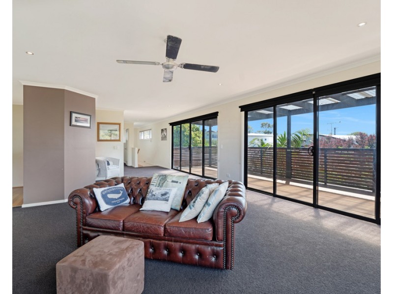 10 Lock Road, Rhyll VIC 3923