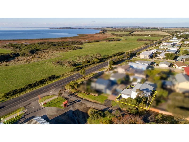 1A Dunvegan Cres, Surf Beach VIC 3922