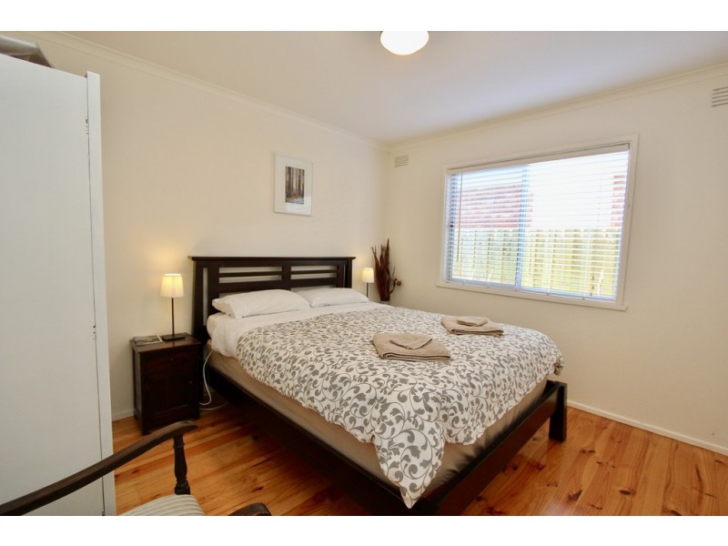 42 Sunderland Bay Road, Sunderland Bay VIC 3922