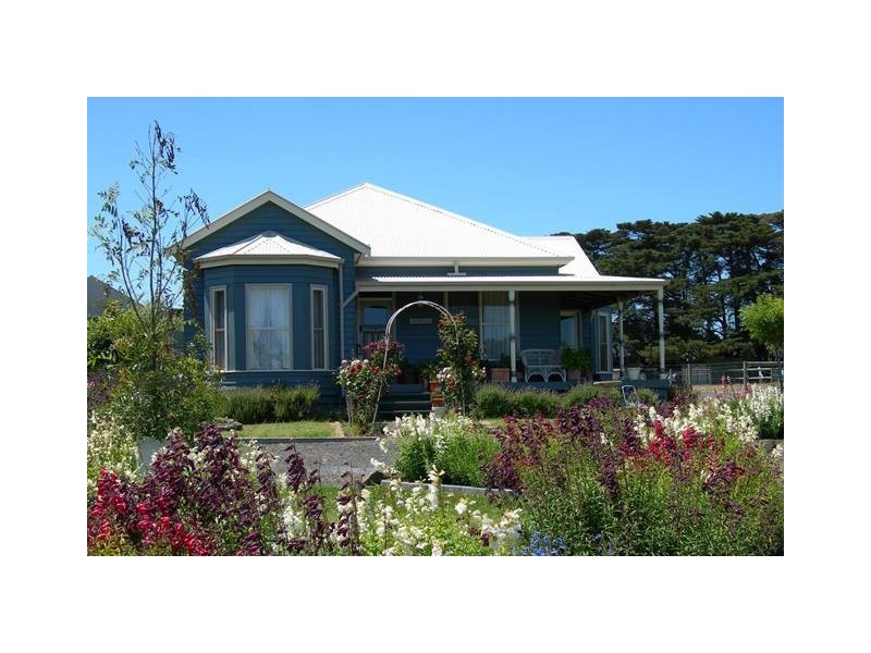 30 Jeury Court, Cowes VIC 3922