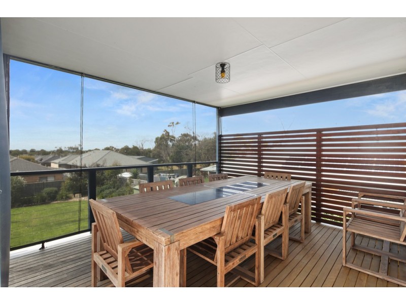 5 Possum Place, Cowes VIC 3922