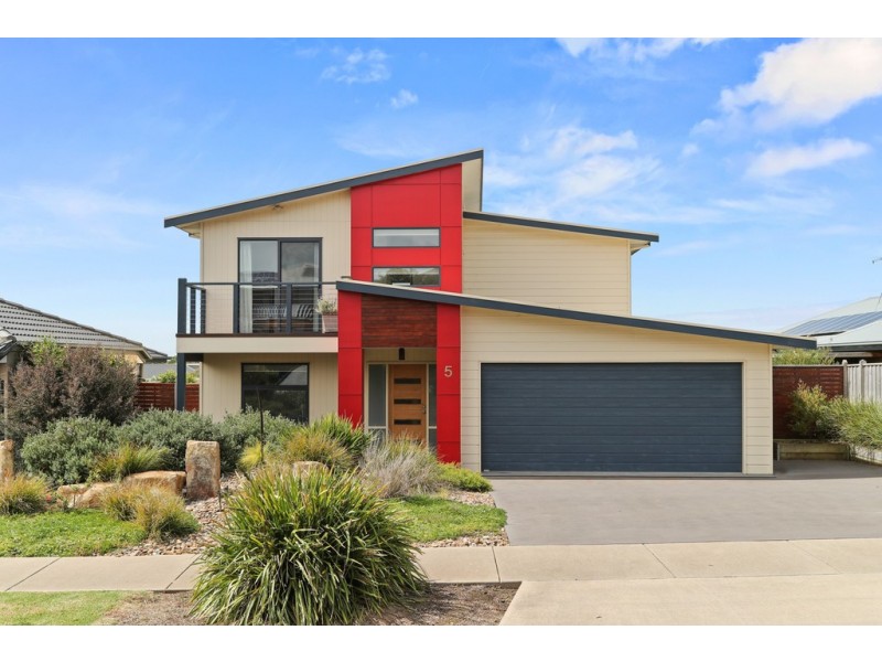 5 Possum Place, Cowes VIC 3922