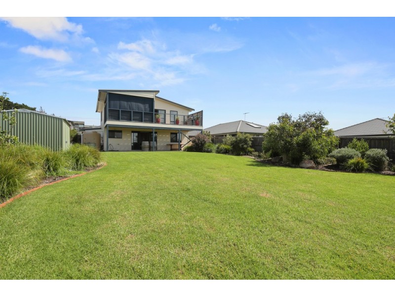 5 Possum Place, Cowes VIC 3922