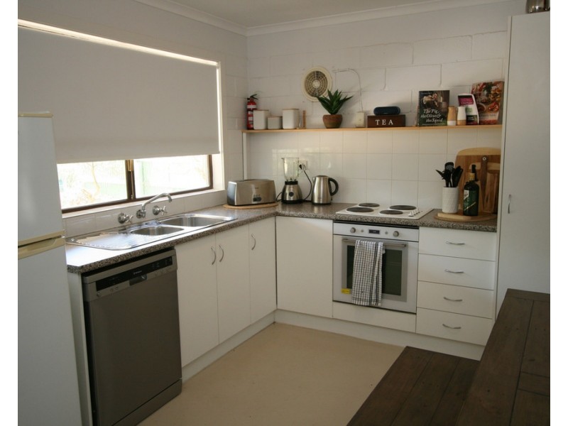 2 Hallway Drive, Wimbledon Heights VIC 3922