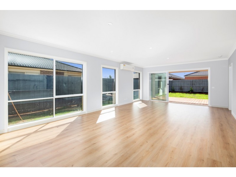 30 Everton Drive, Cowes VIC 3922