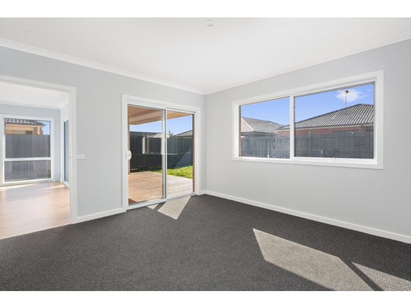 30 Everton Drive, Cowes VIC 3922