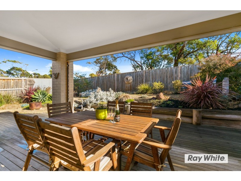 22 Wagtail Way, Cowes VIC 3922