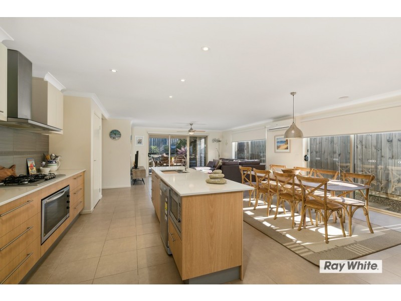 22 Wagtail Way, Cowes VIC 3922