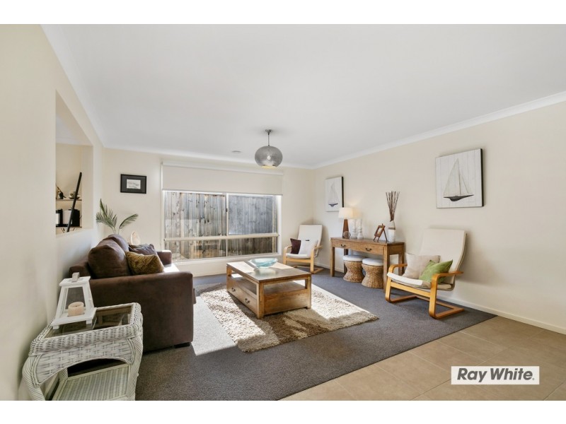 22 Wagtail Way, Cowes VIC 3922