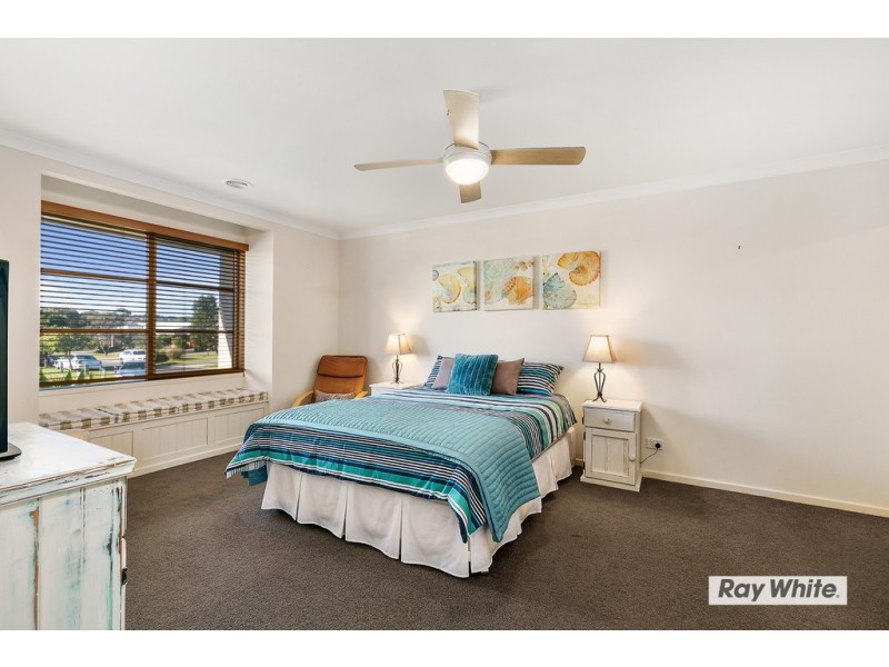 22 Wagtail Way, Cowes VIC 3922