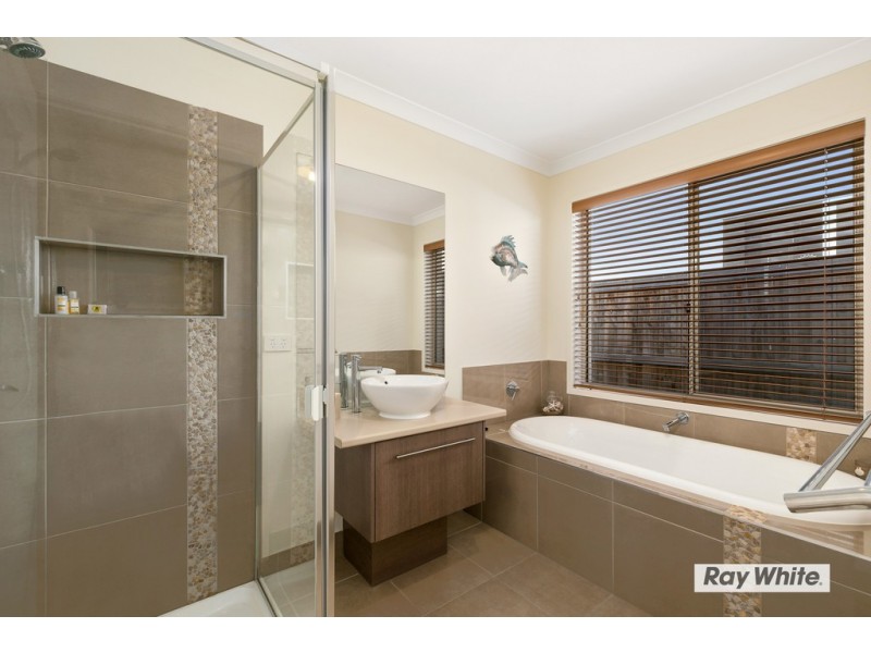 22 Wagtail Way, Cowes VIC 3922