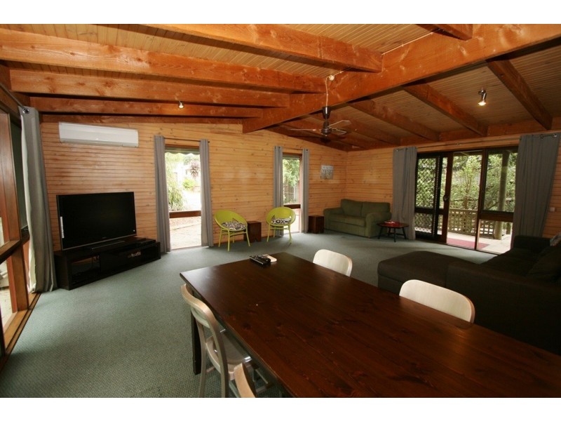 67 Hobsons Parade, Cowes VIC 3922