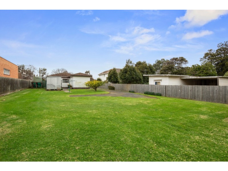 69 Chapel Street, Cowes VIC 3922