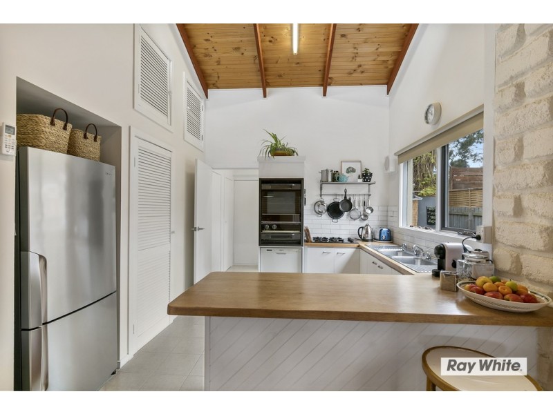 2 Morgan Street, Cowes VIC 3922