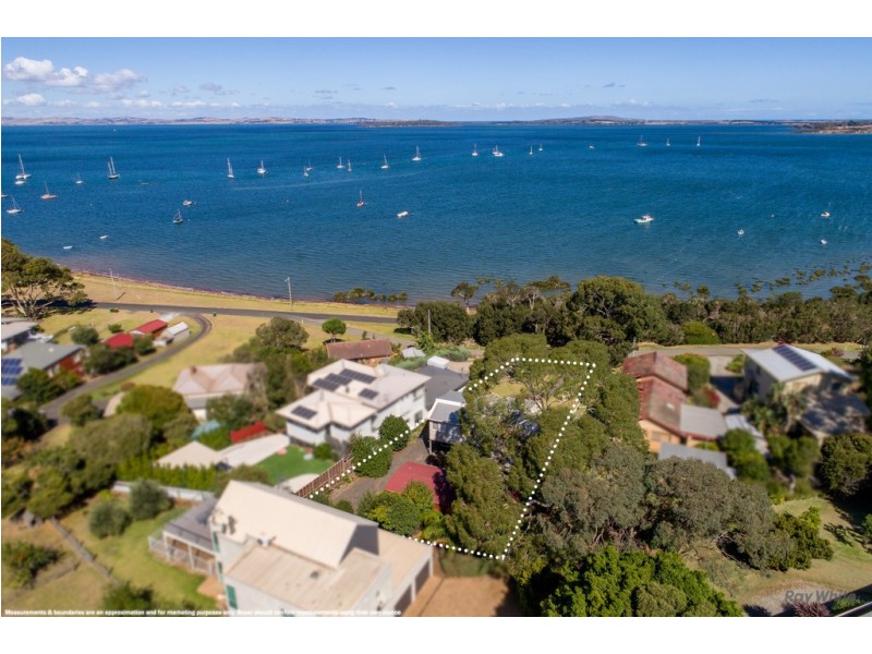 43 Beach Road, Rhyll VIC 3923