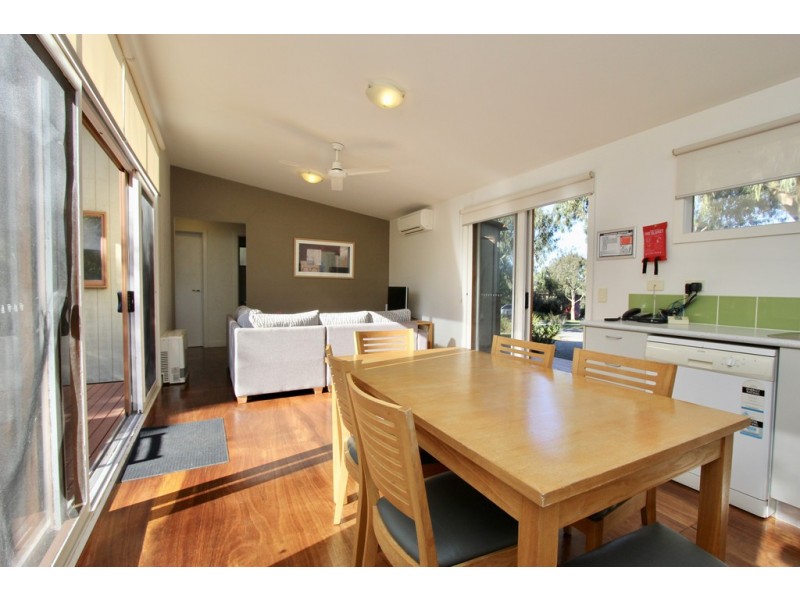 197/2124 Phillip Island Road, Cowes VIC 3922