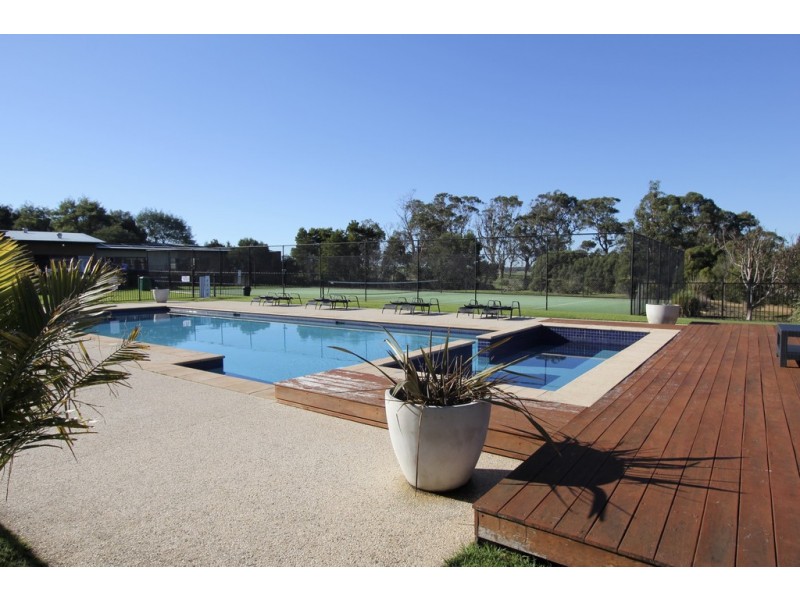 197/2124 Phillip Island Road, Cowes VIC 3922