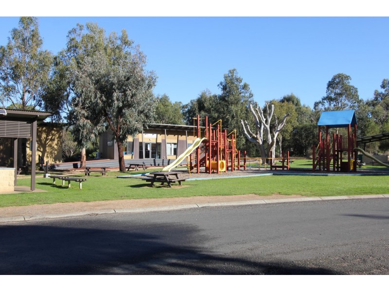 197/2124 Phillip Island Road, Cowes VIC 3922