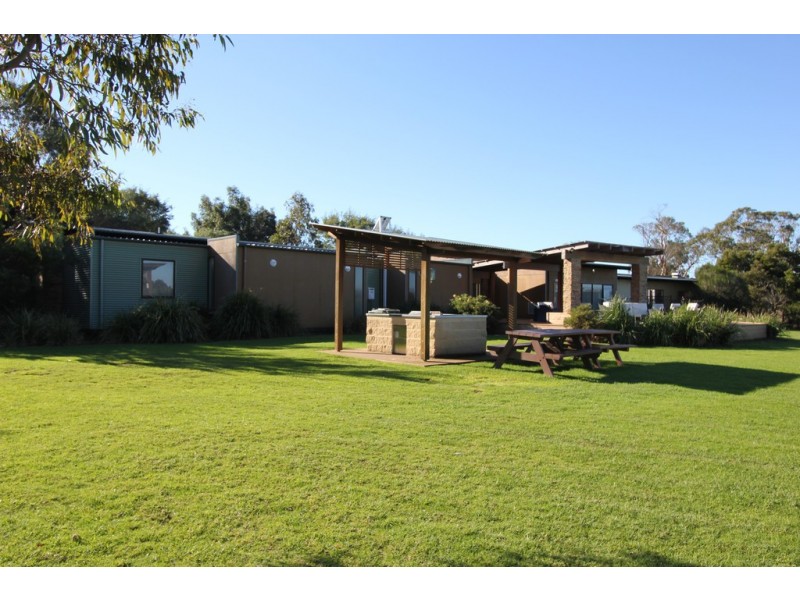 197/2124 Phillip Island Road, Cowes VIC 3922