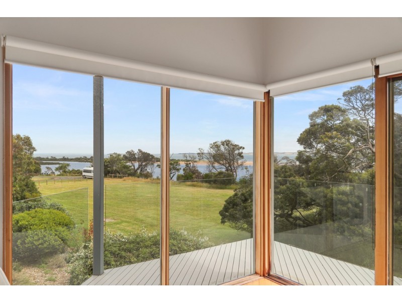 3 McIlwraith Road, Rhyll VIC 3923