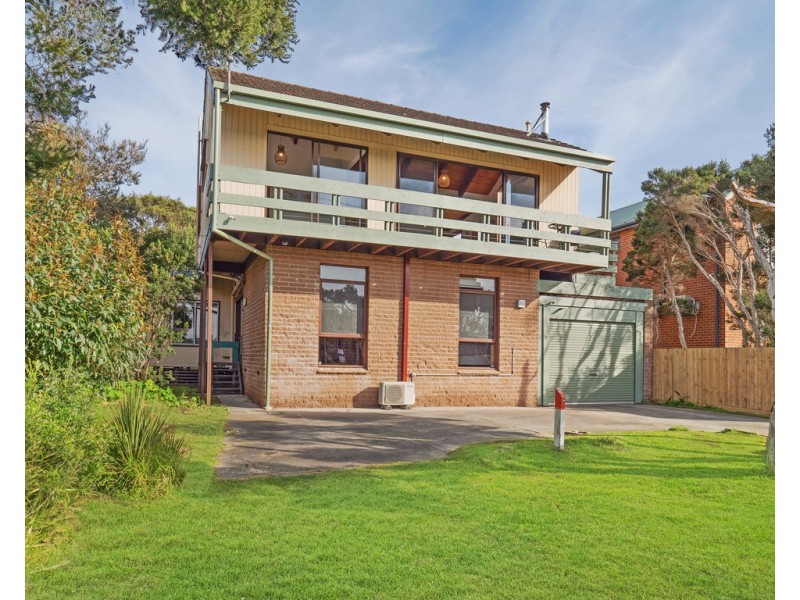 30 The Esplanade, Cape Woolamai VIC 3925
