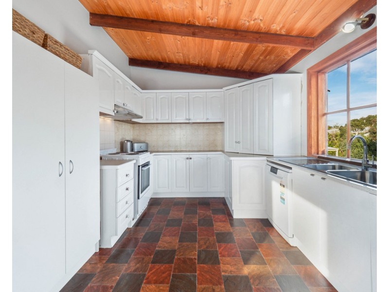 30 The Esplanade, Cape Woolamai VIC 3925