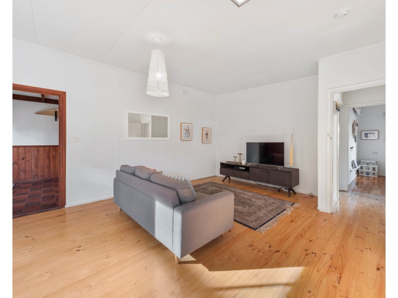 30 The Esplanade, Cape Woolamai VIC 3925