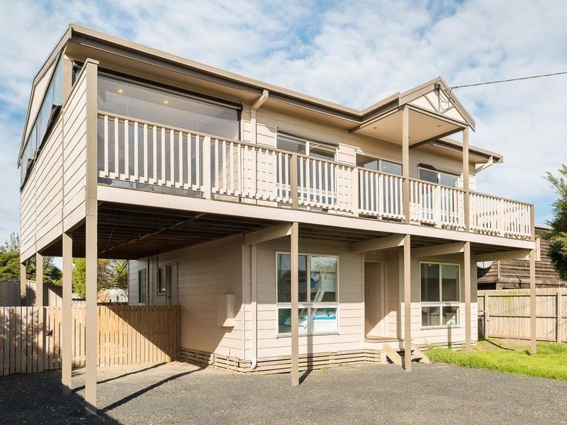 39 Sunderland Bay Road, Surf Beach VIC 3922