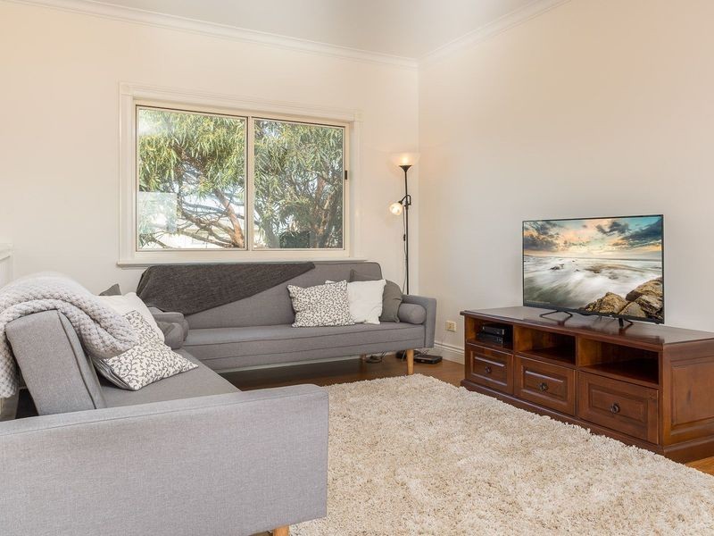 39 Sunderland Bay Road, Surf Beach VIC 3922