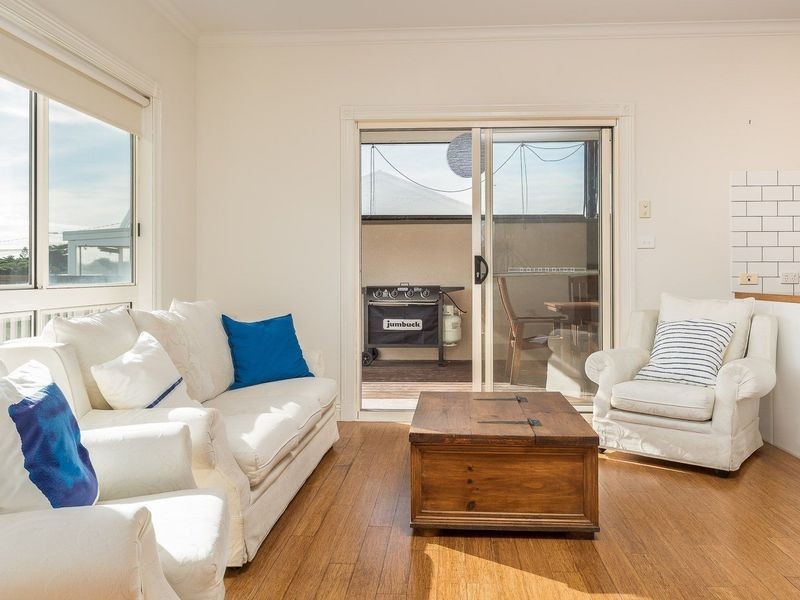 39 Sunderland Bay Road, Surf Beach VIC 3922