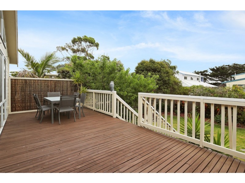 18 Mountainview Avenue, Ventnor VIC 3922