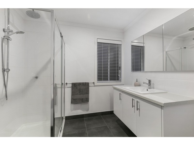 8 Ann Court, Rhyll VIC 3923