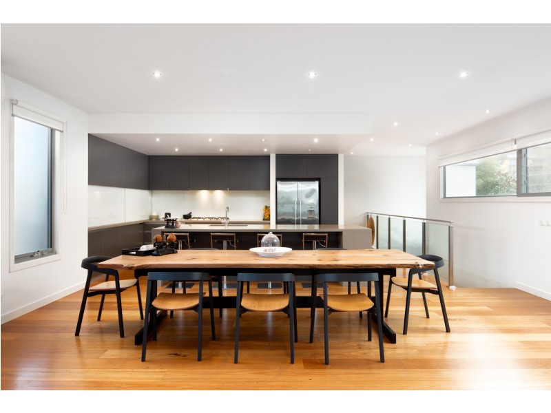 27 Hollywood Crescent, Smiths Beach VIC 3922