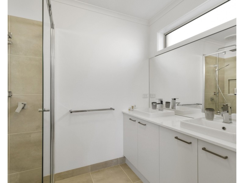 39 Goodwood Drive, Cowes VIC 3922