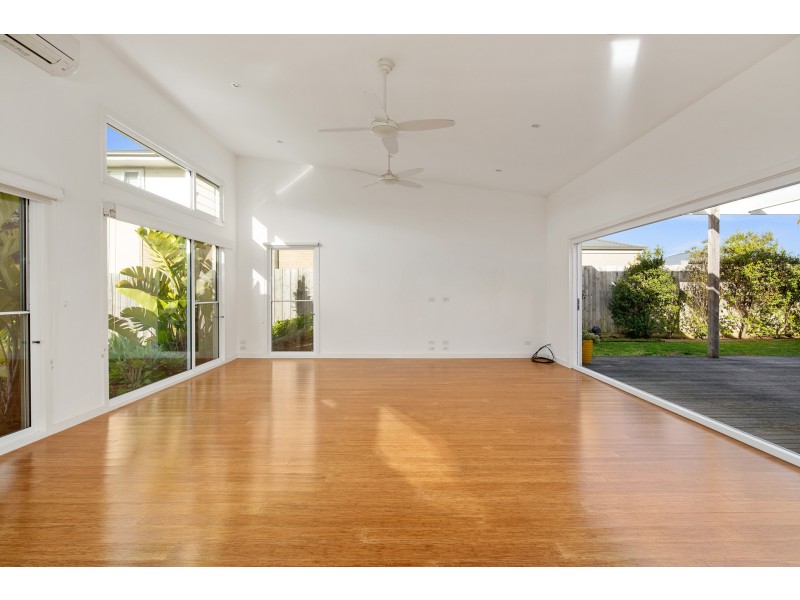 47 Settlement Road, Cowes VIC 3922