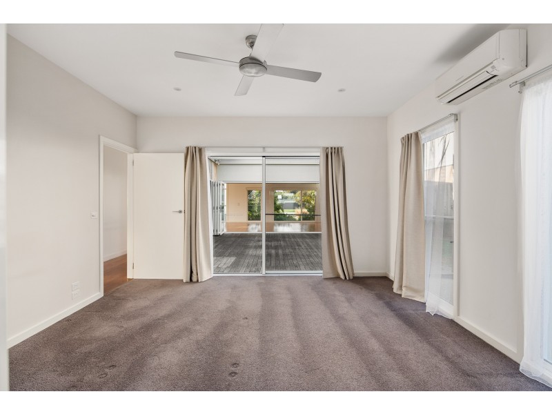 47 Settlement Road, Cowes VIC 3922