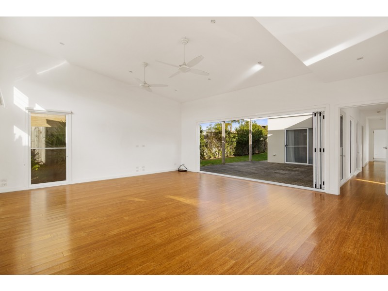 47 Settlement Road, Cowes VIC 3922