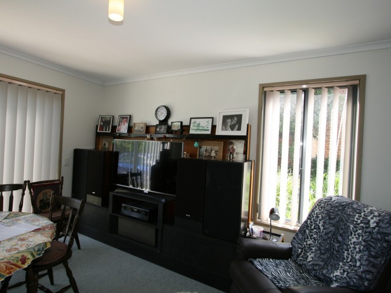 4/13 Douglas Road, Cowes VIC 3922