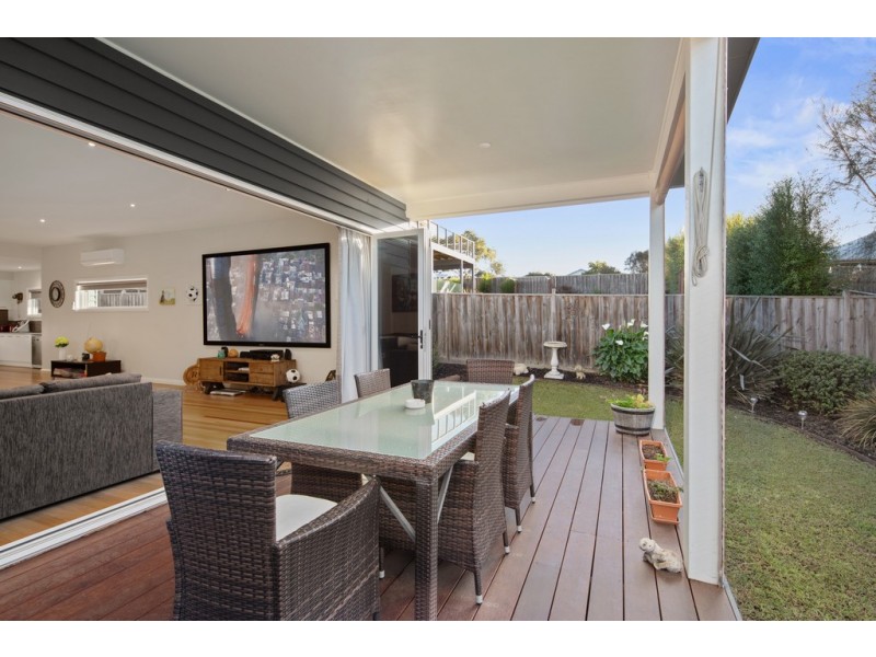 5 Dianella Way, Cowes VIC 3922