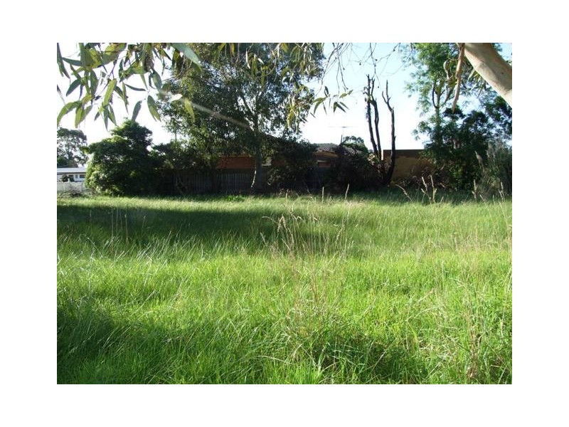 35 Albany Road, Cowes VIC 3922