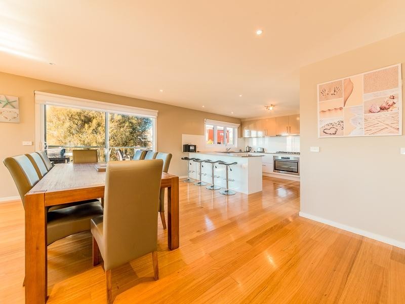 35 Norman Drive, Cowes VIC 3922