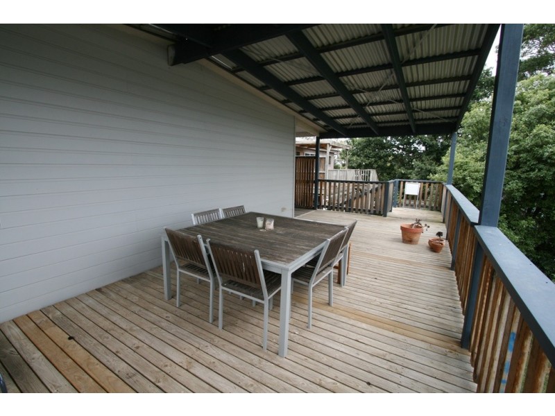 10 Teddy Bear Lane, Cowes VIC 3922